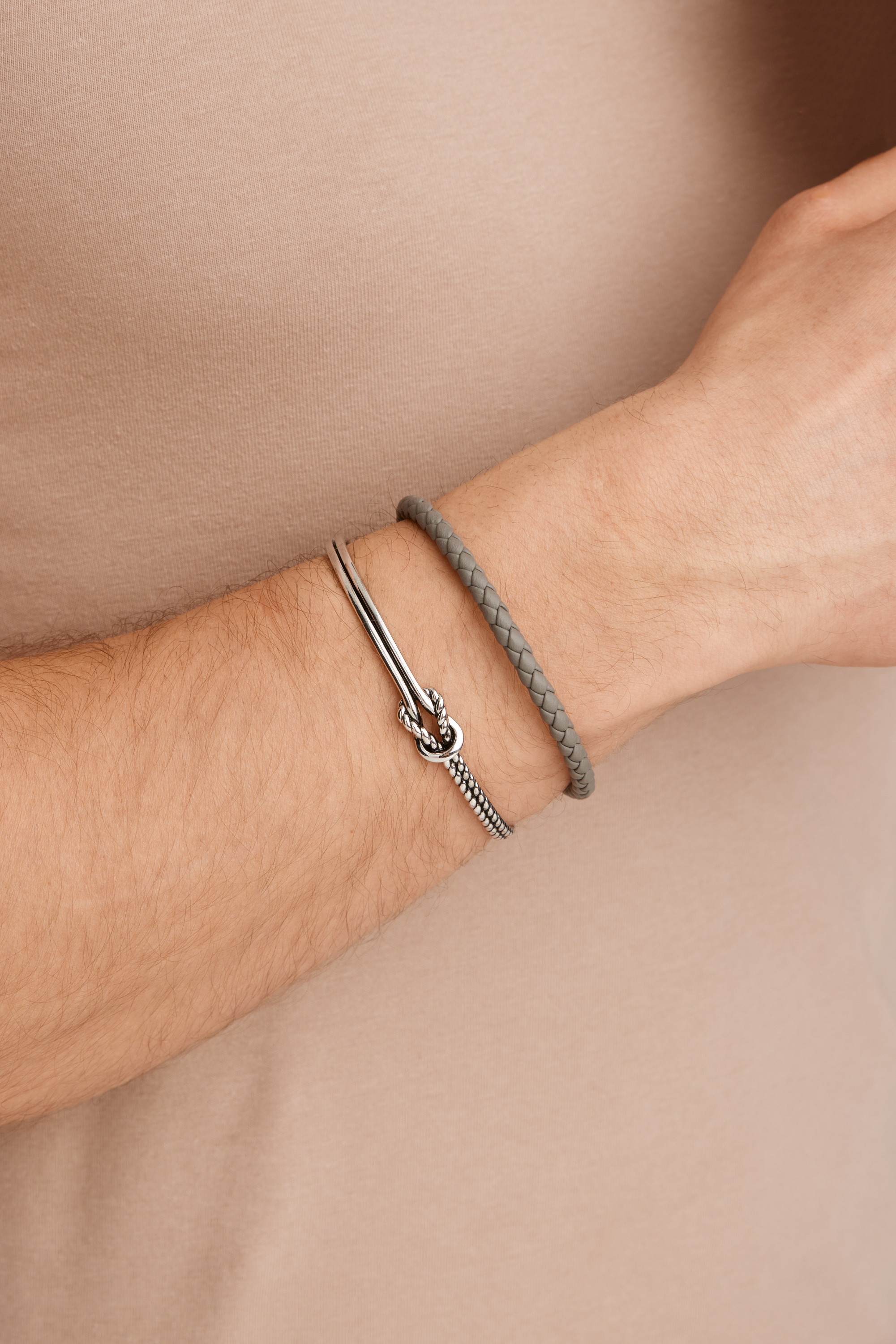 cai Armband Leder olivenblattgegerbt grau schwarz | Armbänder | Armschmuck  | caï jewels